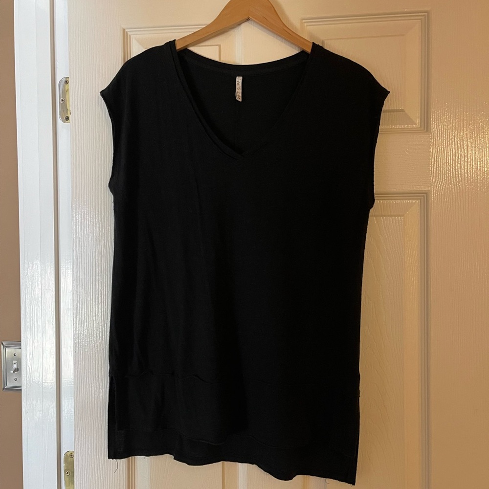 Z Supply Black V-Neck Tank Top